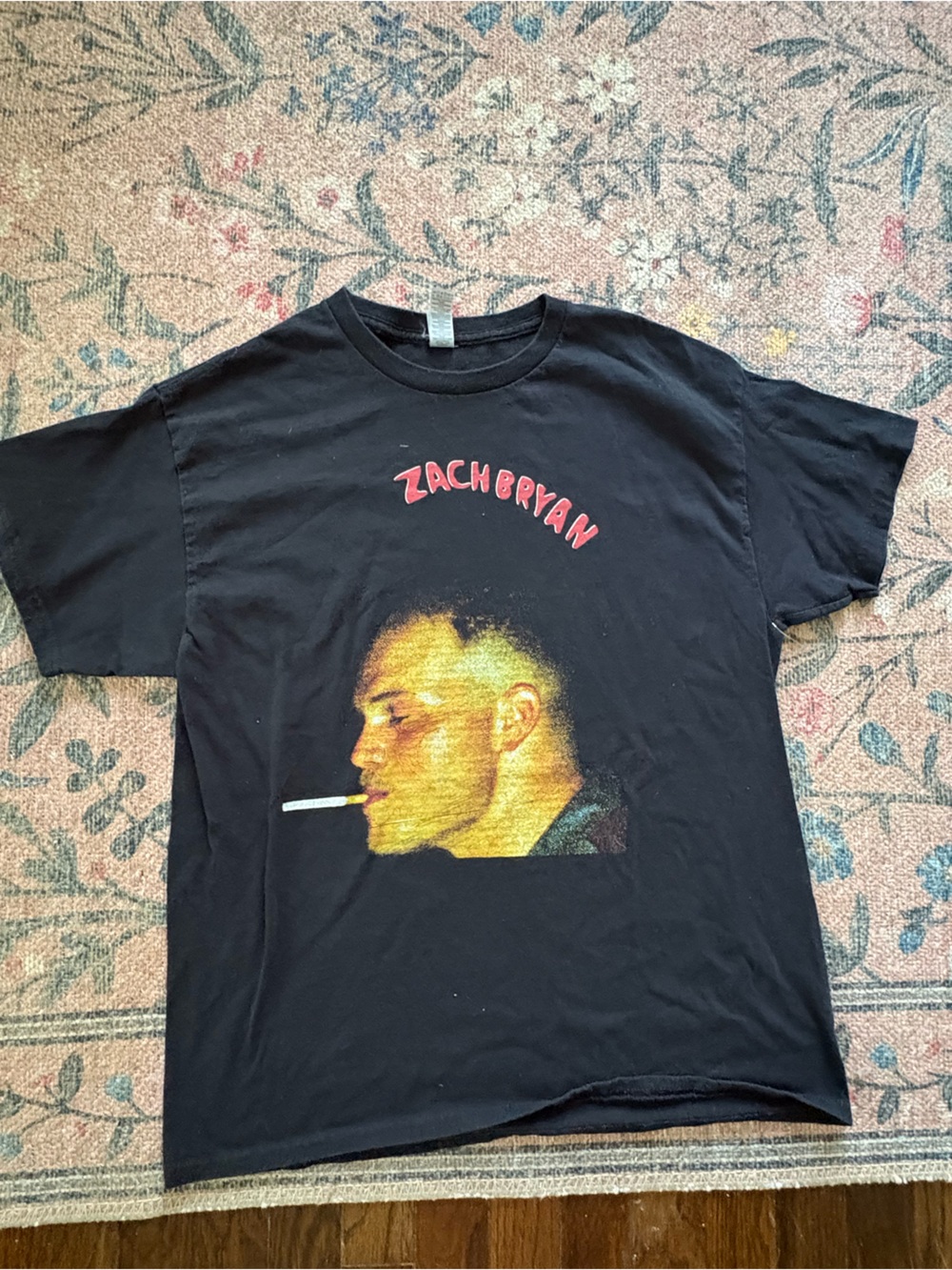 Size large Zach Bryan official merch American Heartbreak black tshirt